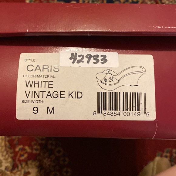 imagine by Vince Camuto white with gems wedge sandals - Picture 5 of 7